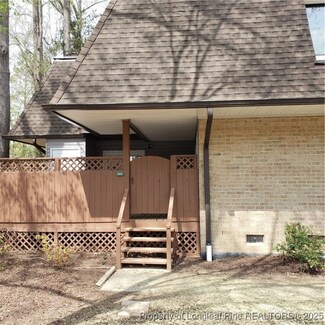 240 Brookberry Cir Unit 240, Chapel Hill, NC 27517