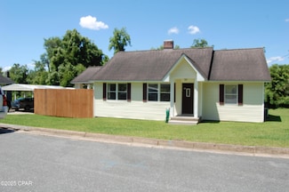 2959 Sylvia Dr, Marianna, FL 32446