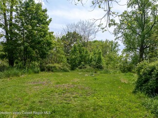 22-30 E Chestnut St, Kingston, NY 12401