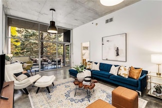 130 Arizona Ave NE Unit 104, Atlanta, GA 30307