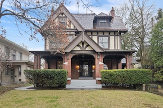 1255 Shady Ave, Pittsburgh, PA 15232