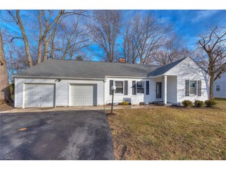3653 Brainard Rd, Beachwood, OH 44122