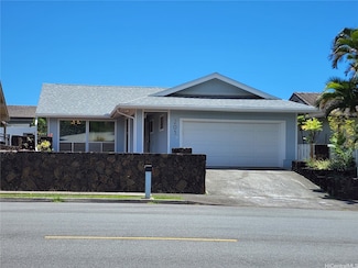 203 Akiohala St, Kailua, HI 96734