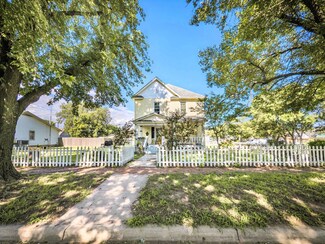 524 N B St, Wellington, KS 67152