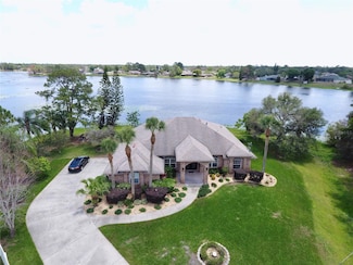 1947 Quintilis Ct, Deltona, FL 32738