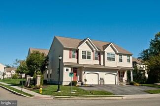 313 E 3rd St, Avondale, PA 19311