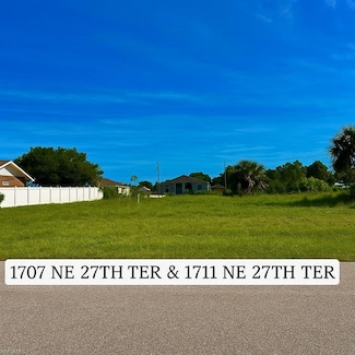 1711 NE 27th Terrace, Cape Coral, FL 33909
