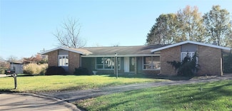 9 Greymore Dr, Chesterfield, MO 63017