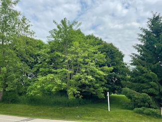 Lt2 Ulao Pkwy, Grafton, WI 53024