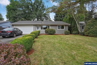 477 Snoopy Ln NE, Salem, OR 97301