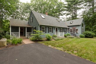 11 Groundnut Hill Rd, Cape Neddick, ME 03902