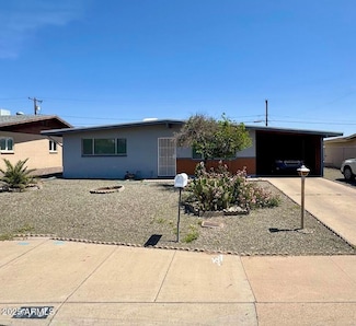 513 S Cardinal Dr, Apache Junction, AZ 85120