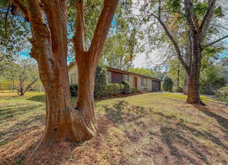 3235 Springdale Dr, Tallahassee, FL 32312