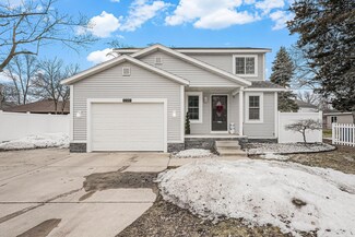 1220 Fulton Ave, Grand Haven, MI 49417