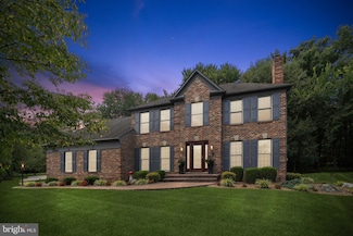 10801 Blackpowder Ct, Fort Washington, MD 20744