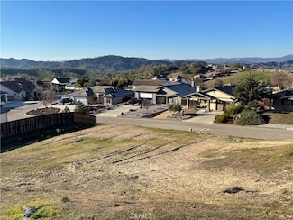 201 Catalina Place, Lake Nacimiento, CA 93446
