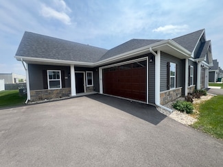 546 Anjali Ct Unit L, Sycamore, IL 60178
