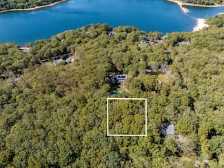 4 Faith Ln, Sandwich, MA 02644