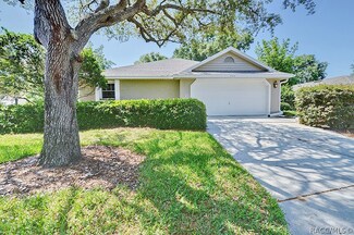 6104 W Fairdale Ct, Crystal River, FL 34429