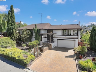 27896 Adobe Ct, Hayward, CA 94542