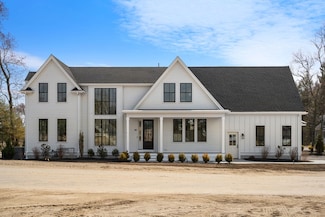 1060 Grove St Unit 23, Framingham, MA 01701