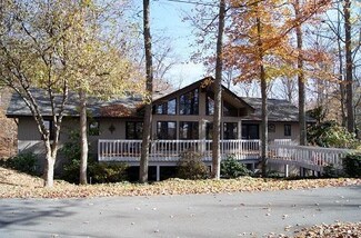 900 Lilly Creek Ln, Jamestown, KY 42629