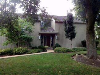 416 Old Barn Rd Unit D, Lake Barrington, IL 60010