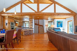 6450 W Burcher Rd, Wilson, WY 83014