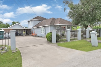 1802 Kowis St, Houston, TX 77093