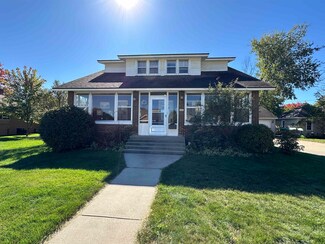 1230 Oak St, Wisconsin Rapids, WI 54494
