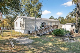 149 Sportsman Rd, Satsuma, FL 32189
