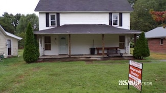 1353 Colorado Ave, Logan, OH 43138
