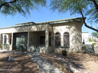 2424 W Via di Silvio, Tucson, AZ 85741