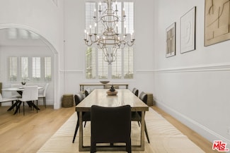 11974 Mayfield Ave Unit 6, Los Angeles, CA 90049