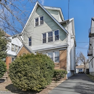 35 Cleveland Ave Unit 3, Newark, NJ 07106