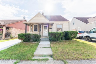 6101 Kenilworth St, Dearborn, MI 48126