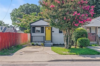 636 47th St, Newport News, VA 23607