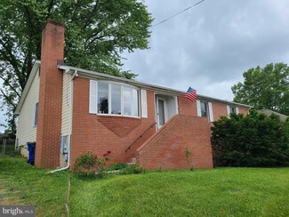 8 W I St, Brunswick, MD 21716