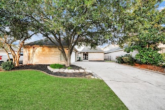 1718 Mayweather Ln, Richmond, TX 77406