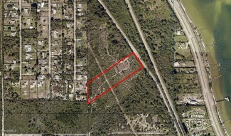 3754 Old Dixie Hwy, Malabar, FL 32950