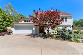 3855 S Utica Ave, Tulsa, OK 74105