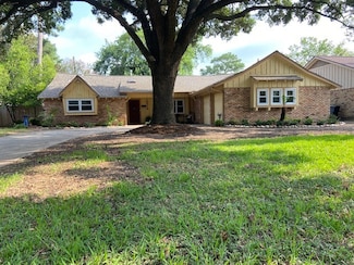 10514 Haddington Dr, Houston, TX 77043