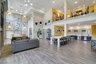 3 Ronson Rd, Iselin, NJ 08830