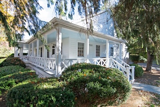 6333 Springhouse Ln, White Sulphur Springs, WV 24986