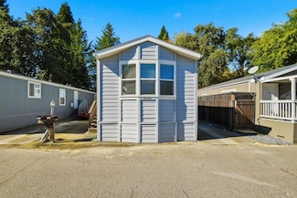 5501 Ranchito Way, Santa Rosa, CA 95403