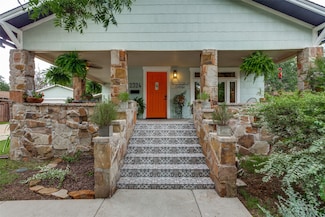 2324 Lynnhaven Rd, Fort Worth, TX 76103