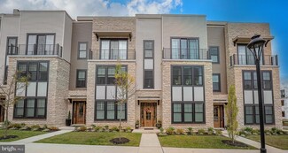 341 Horseshoe Trail, Newtown Square, PA 19073