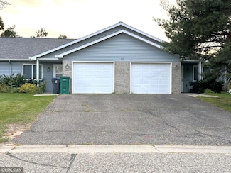 855 Highview Dr Unit D, New Richmond, WI 54017