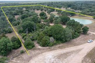 1152 Big Buck Dr, Weimar, TX 78962