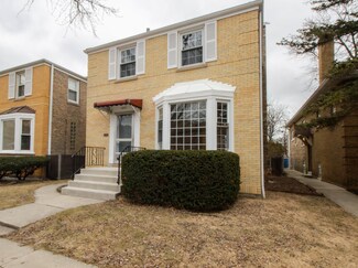5627 N Fairfield Ave, Chicago, IL 60659